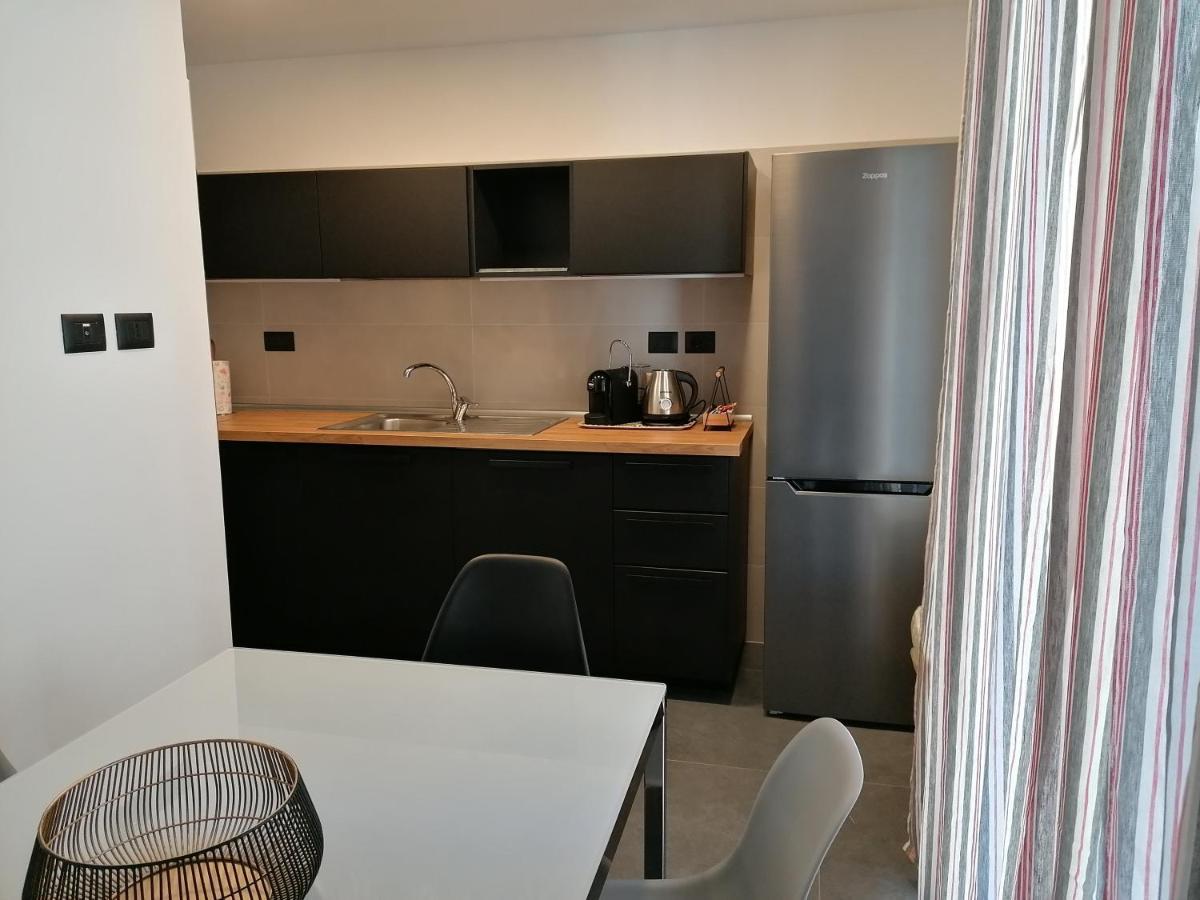 P In Centro 2 Διαμέρισμα Σέστρι Λεβάντε Εξωτερικό φωτογραφία