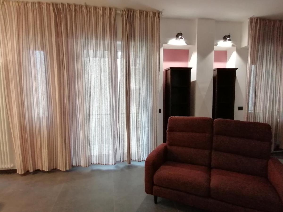 P In Centro 2 Διαμέρισμα Σέστρι Λεβάντε Εξωτερικό φωτογραφία
